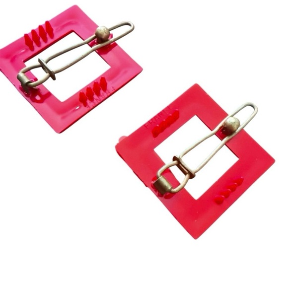 1960’s Cherry Red Square French Hair Clips Barrettes, Mod Accessories, Deadstock - Picture 4 of 4